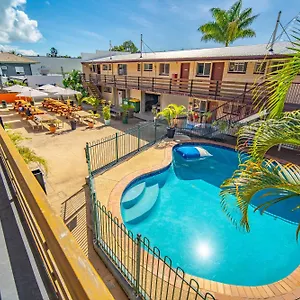 airlie-beach-yha.queenslandhotels.net/