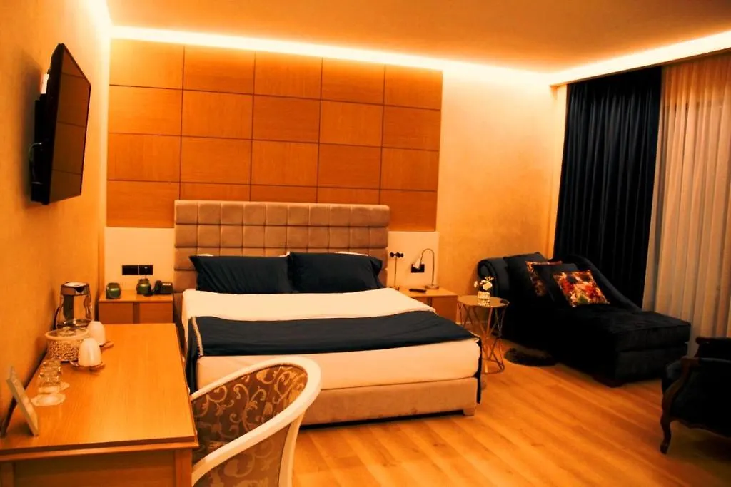 Oxford Hotel Tirana