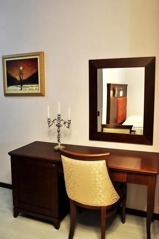 Oxford Hotel Tirana Albania