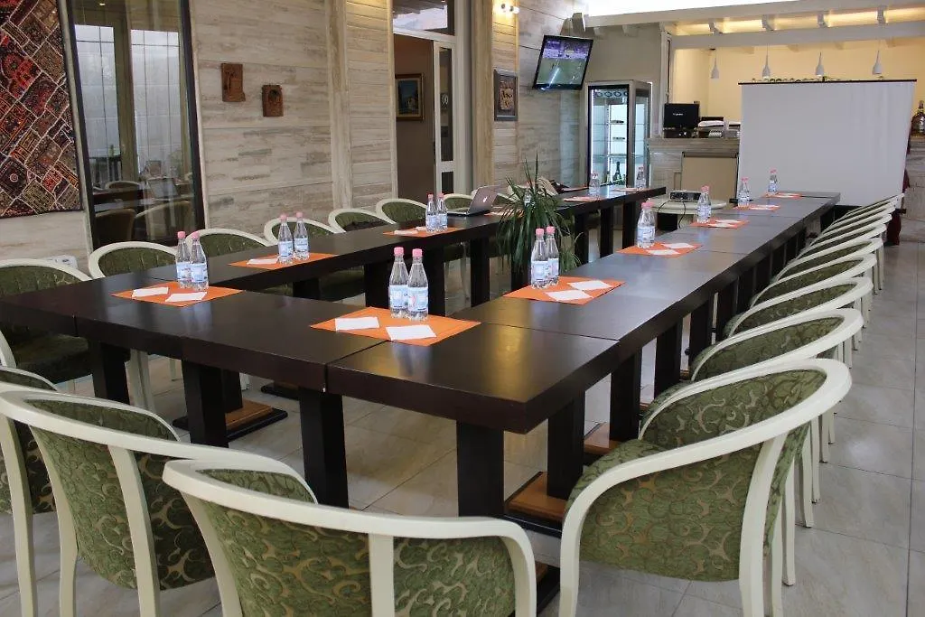 Oxford Hotel Tirana